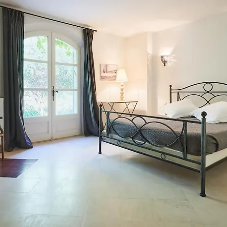 Lovelydays • 6br With Pool 度假居 圣特罗佩